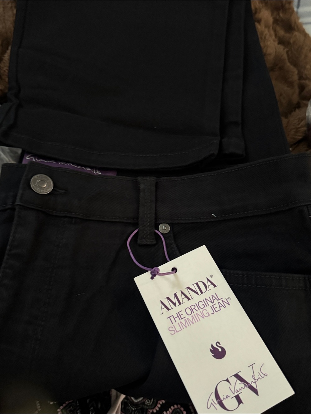 Gloria Vanderbilt Amanda Slimming Jeans - Black